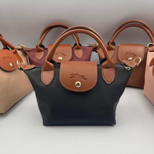 Longchamp S